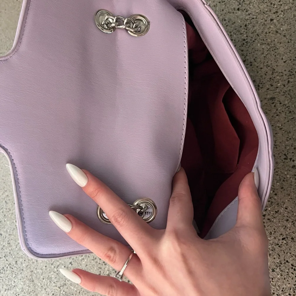 Lavender Purple Crossbody Purse - Picture 5 of 6